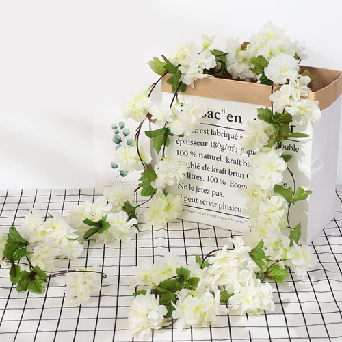 블룸 벚꽃 조화 넝쿨 2p세트 화관 웨딩소품 인조꽃